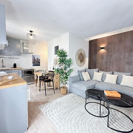 Апартаменты Stylish & Chic Duplex Near Eiffel Tower Париж Экстерьер фото