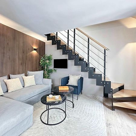 Апартаменты Stylish & Chic Duplex Near Eiffel Tower Париж Экстерьер фото